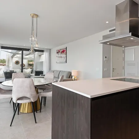 Azahar De * Estepona